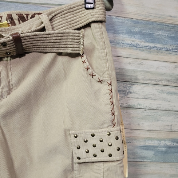 DA-NANG CORDUROY FLORAL EMBROIDERED PANTS - Picture 3 of 5